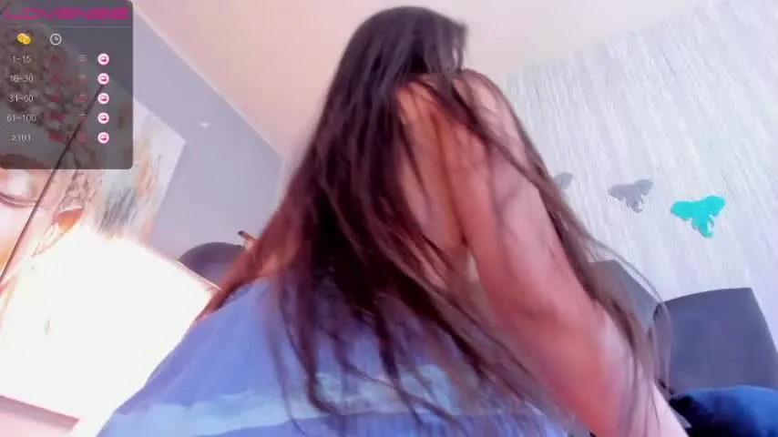Live sex webcam photo for karin_grey69