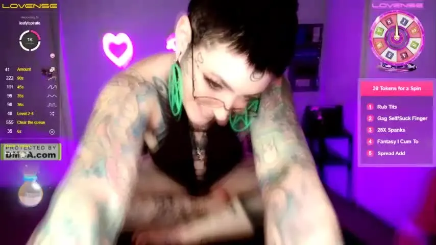 Live sex webcam photo for katgraves