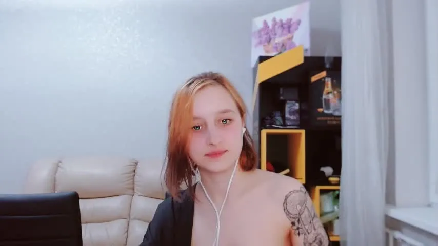 Live sex webcam photo for lanamillie