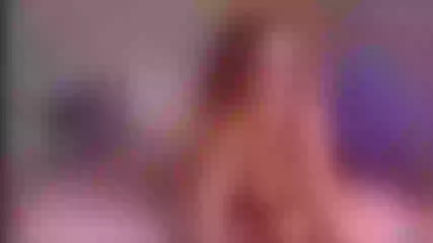 Live sex webcam photo for leediseeeex