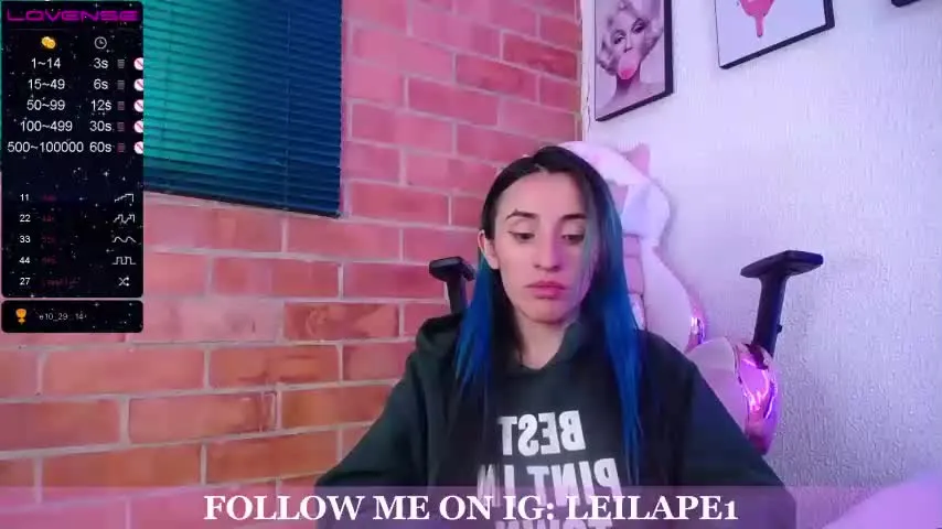 Live sex webcam photo for leila_petitee
