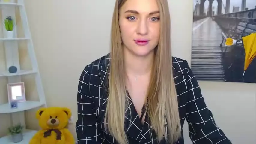 Live sex webcam photo for likashygirl