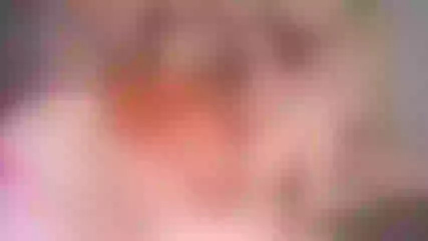 Live sex webcam photo for linseymorris_