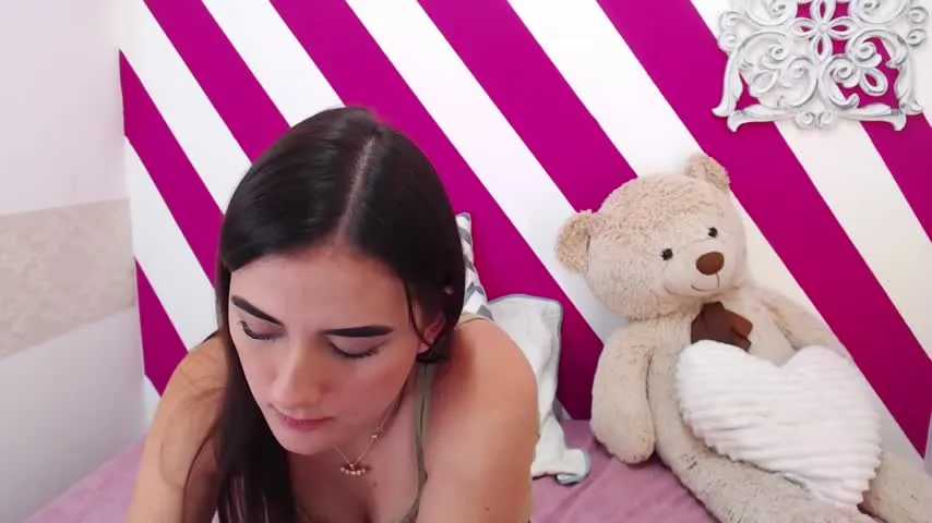 Live sex webcam photo for lizeth_wine