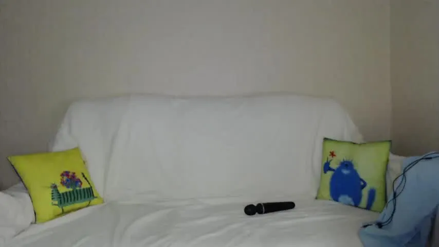 Live sex webcam photo for luckyday_