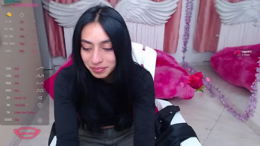 Live sex webcam photo for lucy_joi