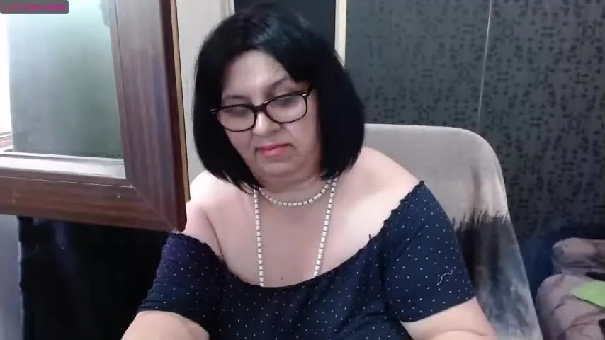 Live sex webcam photo for madam_sanjanne