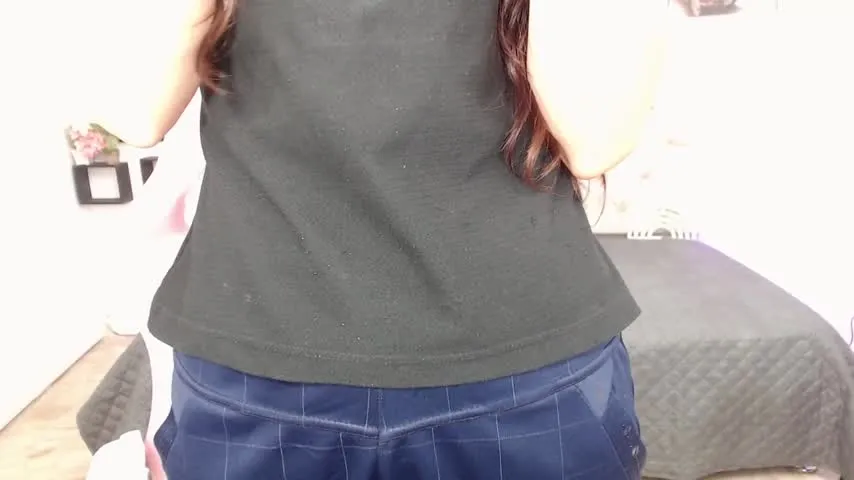 Live sex webcam photo for malu_18