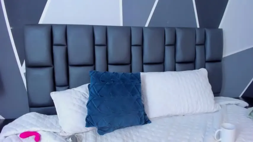Live sex webcam photo for melisalopez_