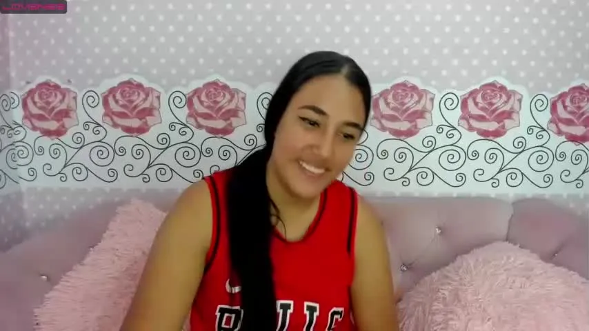 Live sex webcam photo for mia__brunette