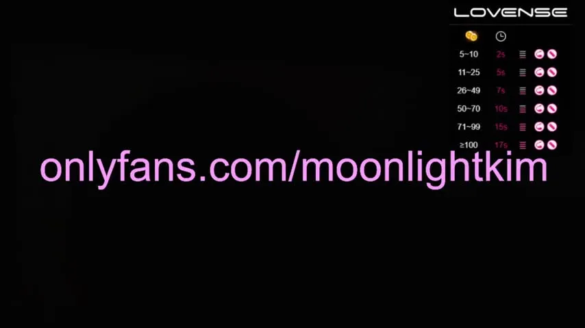 Live sex webcam photo for moonlightkim