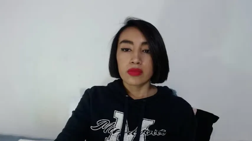 Live sex webcam photo for paulasmith19