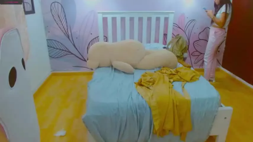 Live sex webcam photo for playful_girlssr