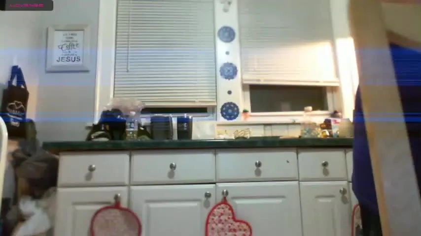 Live sex webcam photo for prettyphatboricuabbw
