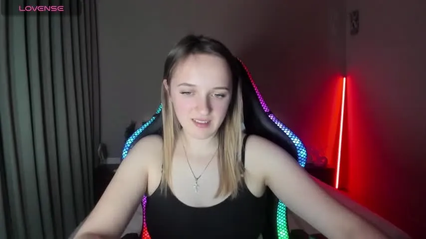 Live sex webcam photo for rousereed