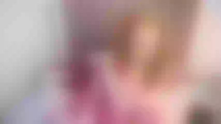 Live sex webcam photo for sarah_lovesu