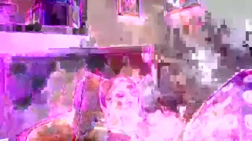 Live sex webcam photo for sararosenberg