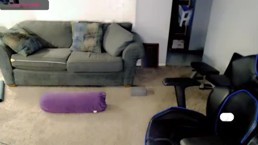 Live sex webcam photo for sissy_riley