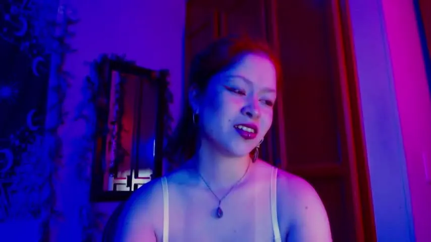 Live sex webcam photo for snow_flowers