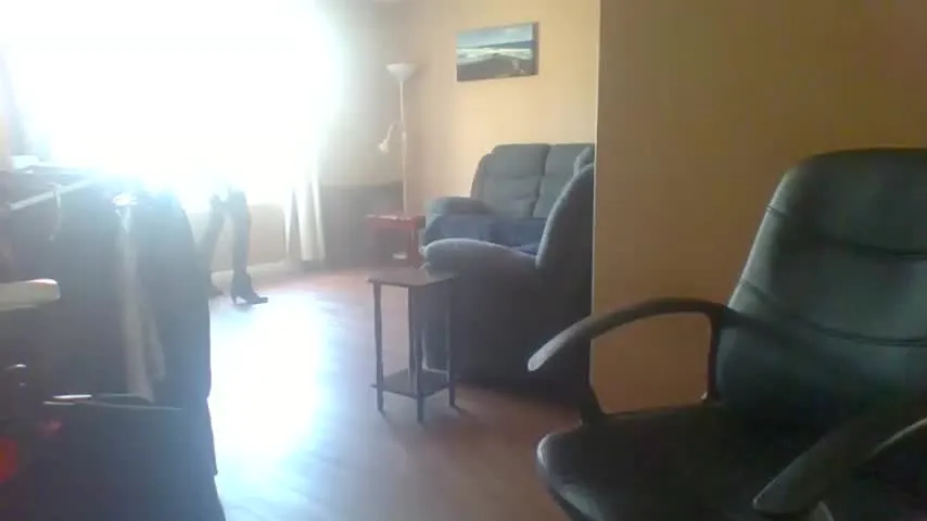 Live sex webcam photo for sukeytigger