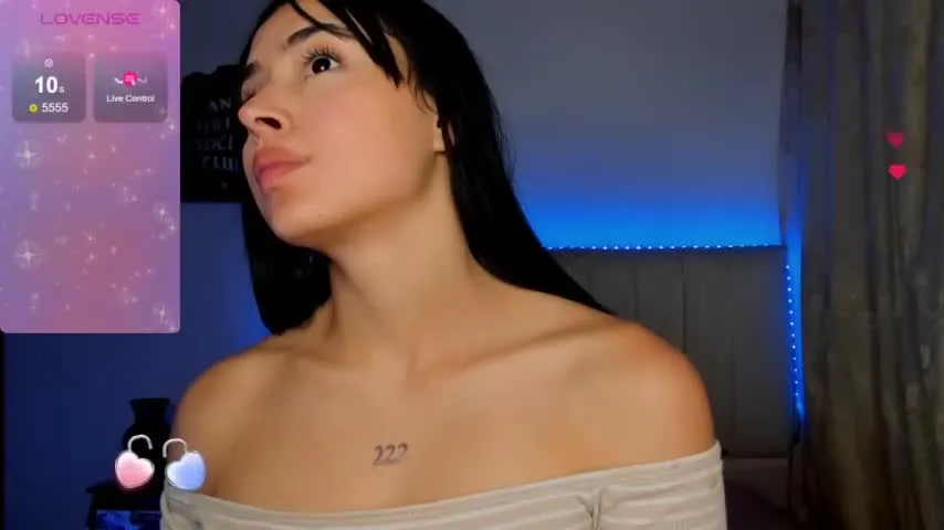 Live sex webcam photo for sweeetbabyy22