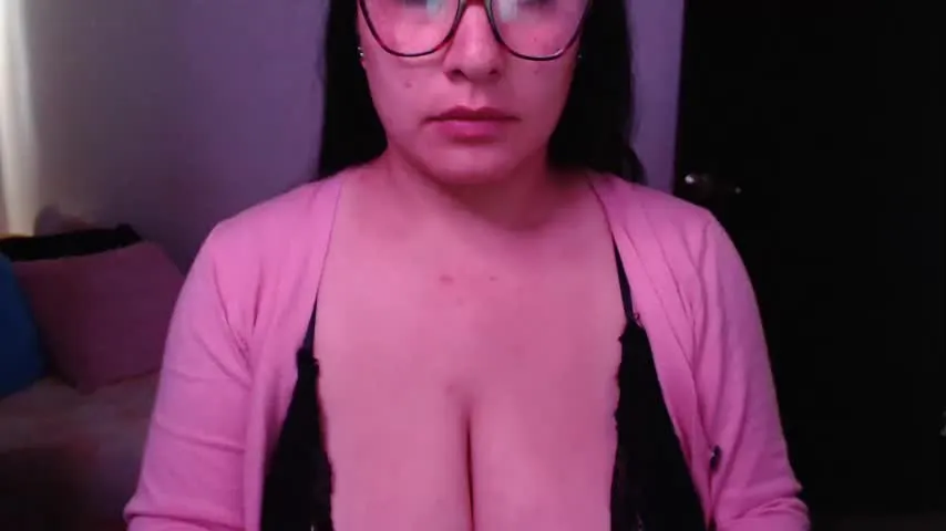Live sex webcam photo for sweetsophie7
