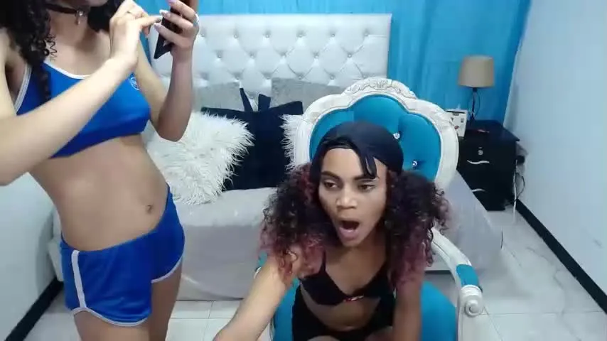 Live sex webcam photo for tanisha_brow