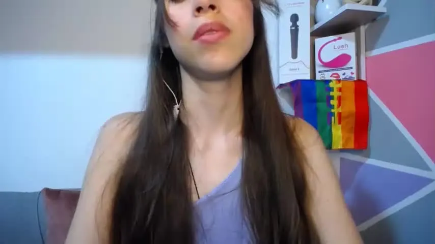 Live sex webcam photo for violetajade1