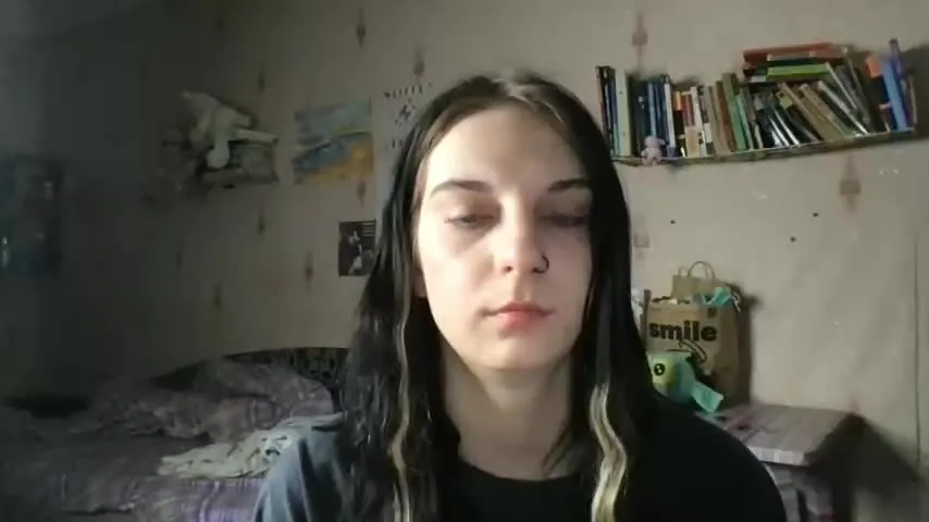 Live sex webcam photo for wh0_r_u