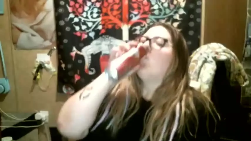 Live sex webcam photo for x_kittykitty_x