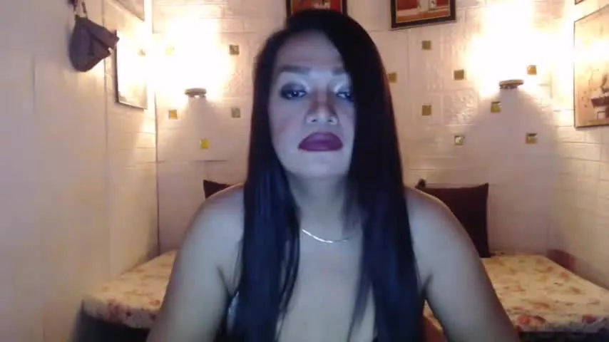 Live sex webcam photo for xxasianprettygurl69