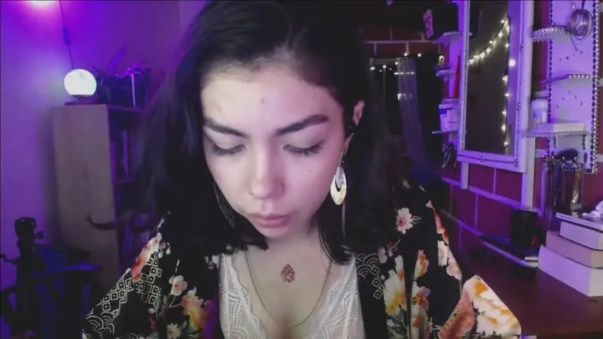 Live sex webcam photo for yuliasan