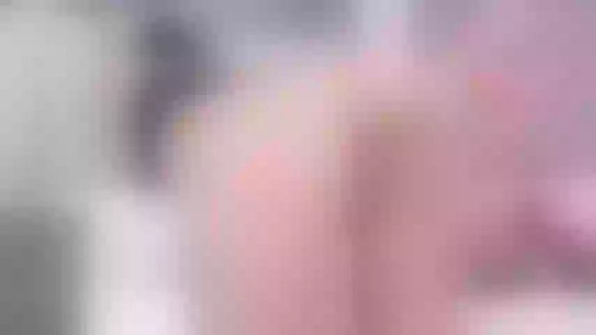 Live sex webcam photo for yully_
