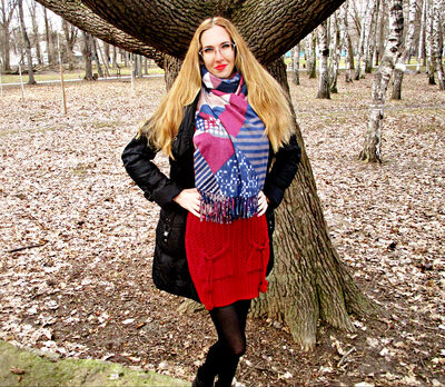 Live sex webcam photo for AlisMarton #290157752