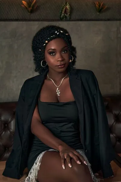 Live sex webcam photo for AllisonThomas #290128023