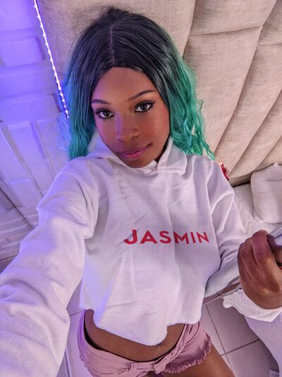 Live sex webcam photo for AllisonThomas #290128047