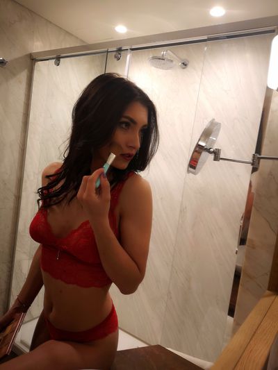 Live sex webcam photo for AlmaShannon #290159713