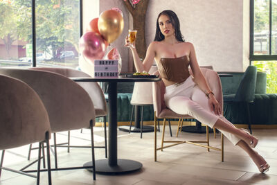 Live sex webcam photo for AmberCameron #290085256