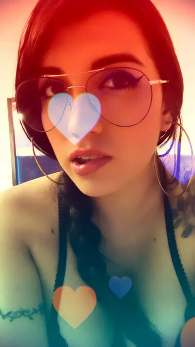 Live sex webcam photo for AmeliaCerry #290123956