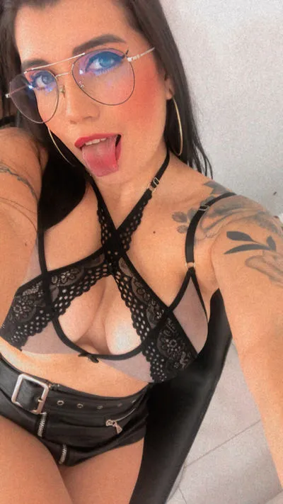 Live sex webcam photo for AmeliaCerry #290123958