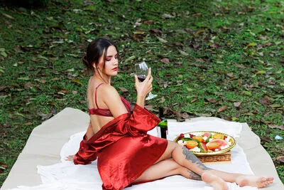 Live sex webcam photo for AmelieLautrec #290121180