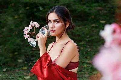 Live sex webcam photo for AmelieLautrec #290121181