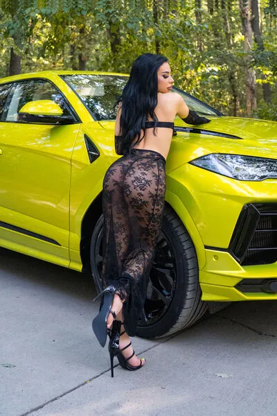 Live sex webcam photo for AmiraMilan #290158772