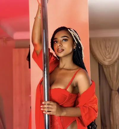 Live sex webcam photo for AmmyGrace #290169835