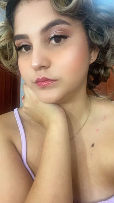 Live sex webcam photo for AndreaDiLucca #290161169