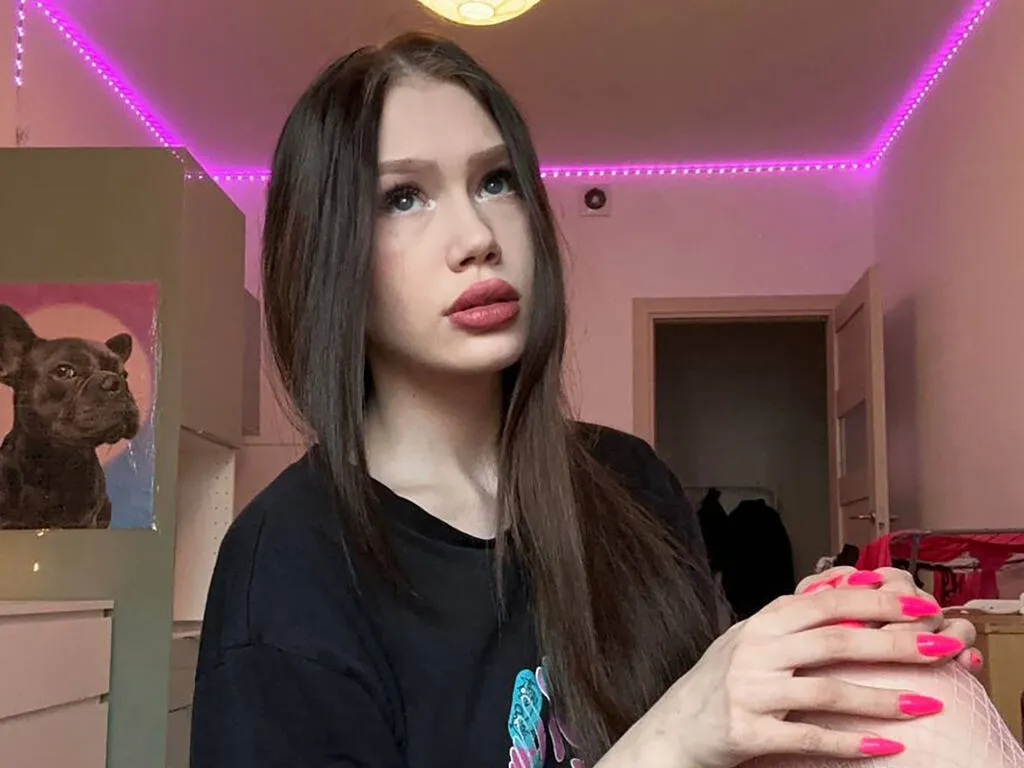 Live sex webcam photo for AngelStarks #277870568