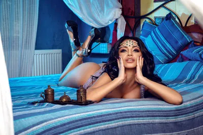 Live sex webcam photo for Anisyia #290122764