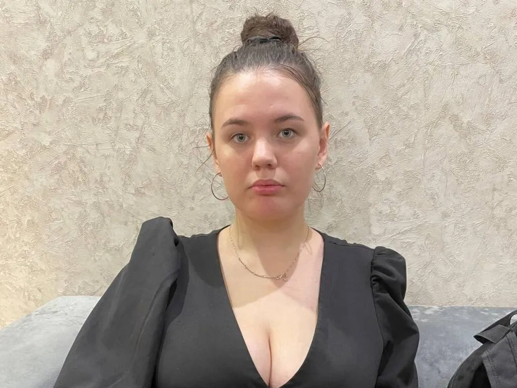 Live sex webcam photo for AnnKim