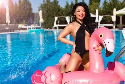 Live sex webcam photo for AnneThompson #290170539