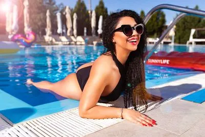 Live sex webcam photo for AnneThompson #290170546